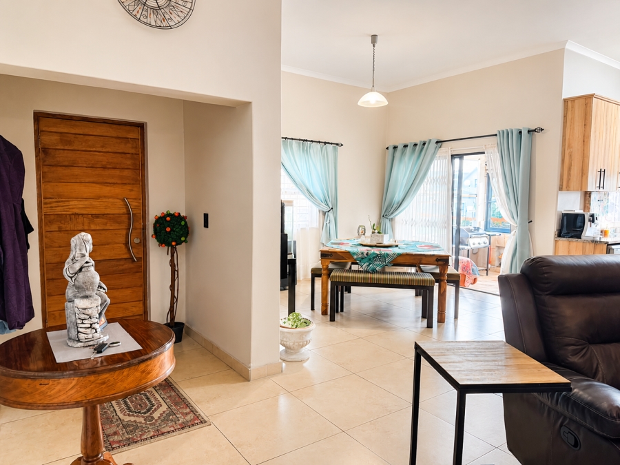 To Let 3 Bedroom Property for Rent in Burgundy Estate Western Cape